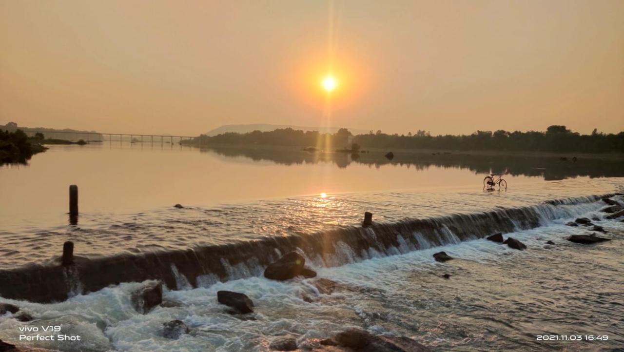 Sadhna Sadan Homestay Panna Madla Esterno foto